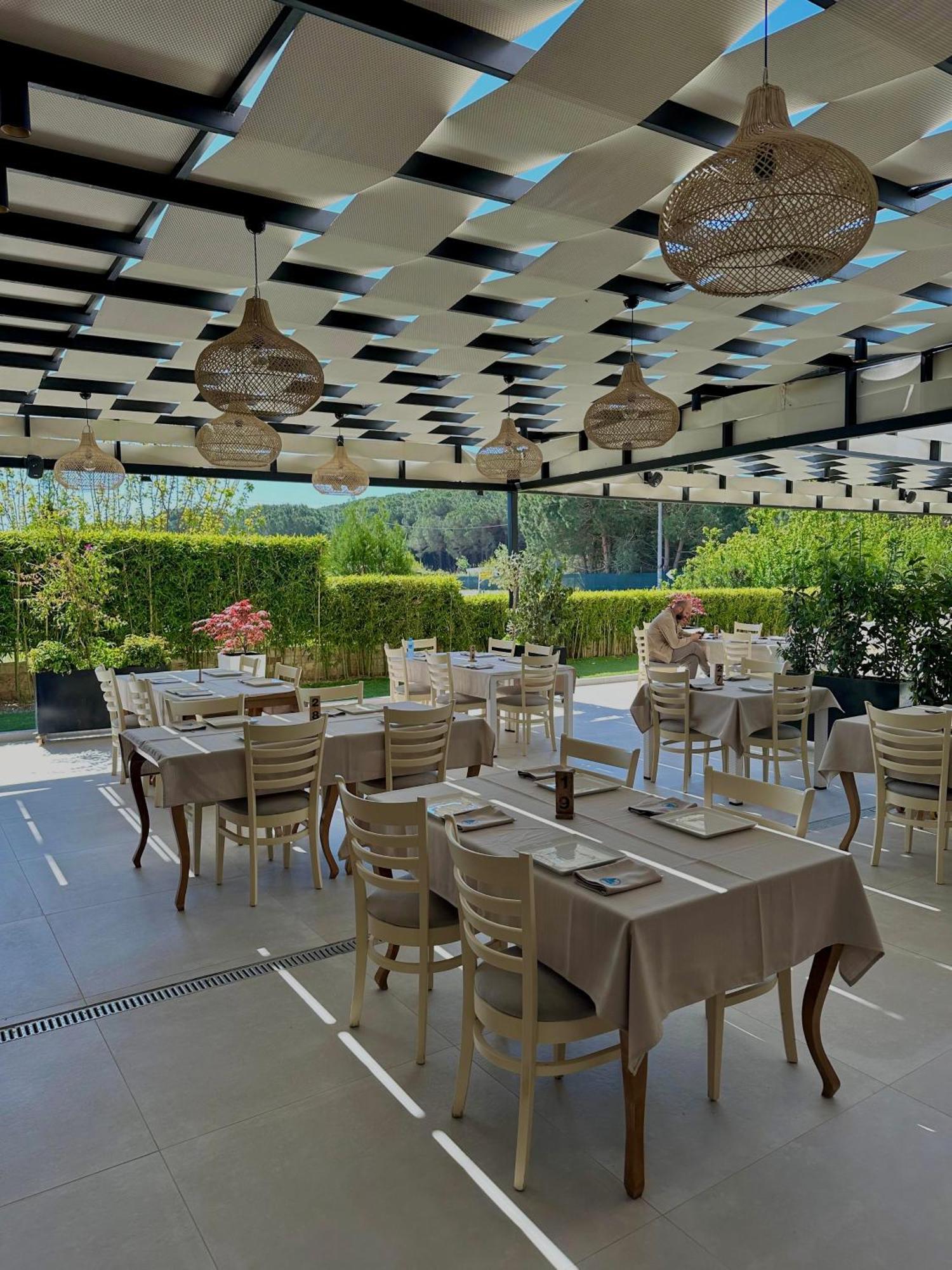 Hotel Fish Land Plazhi San Pietro Exterior photo