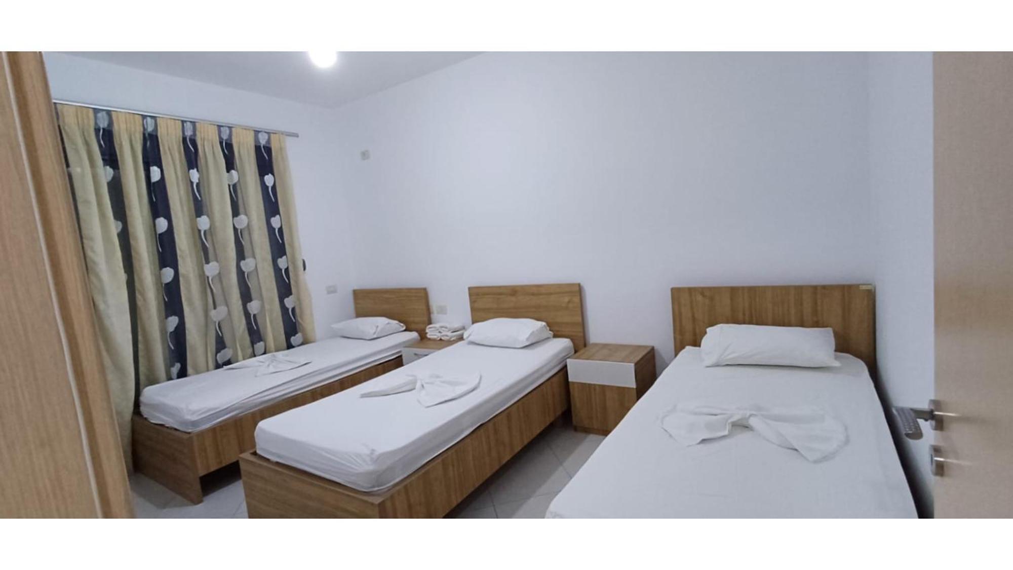 Hotel Fish Land Plazhi San Pietro Exterior photo